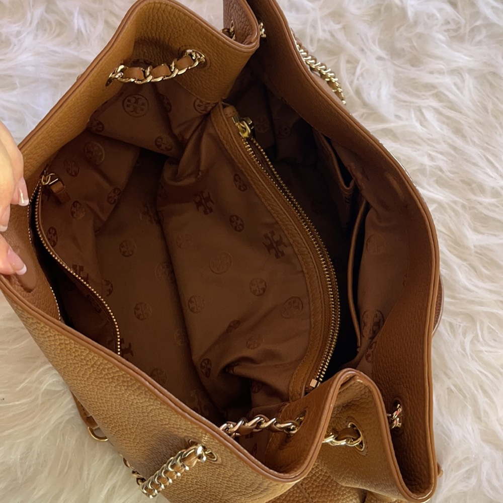 TORY BURCH BROWN TOTE - Picture 7 of 9